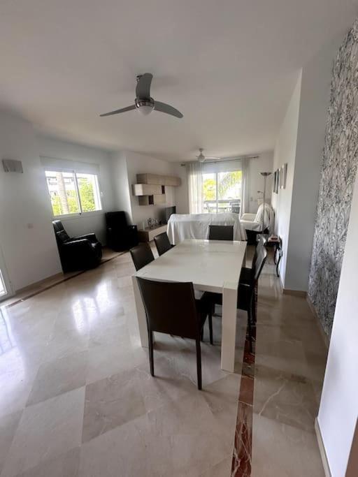 Costalita Beach Apartamento En 에스테포나 외부 사진